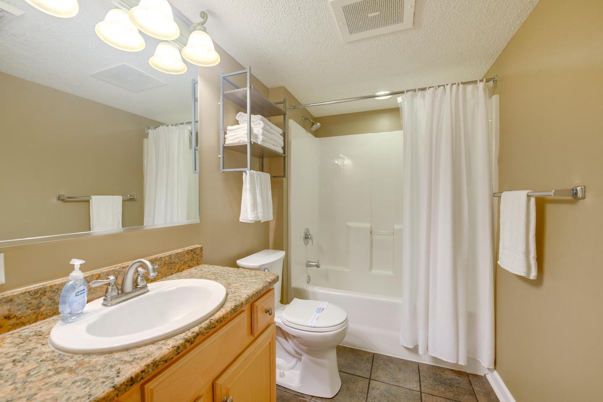 Myrtle Beach Seaside Escape With Beach And Pool Access Экстерьер фото